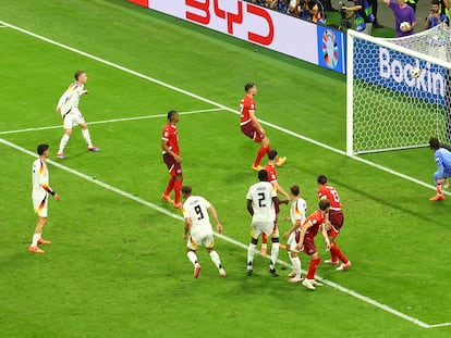 Fullkrug marca el gol del empate para Alemania ante Suiza en el descuento.