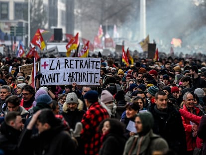 Huelga general en Francia, la protesta en imágenes