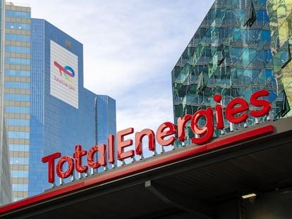 Sede de la compañía TotalEnergies en el barrio parisino de La Défense.