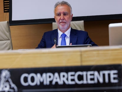 El expresidente canario y ministro de Política Territorial, Ángel Víctor Torres, este lunes ante la comisión de investigación sobre la compra de mascarillas en el Congreso.