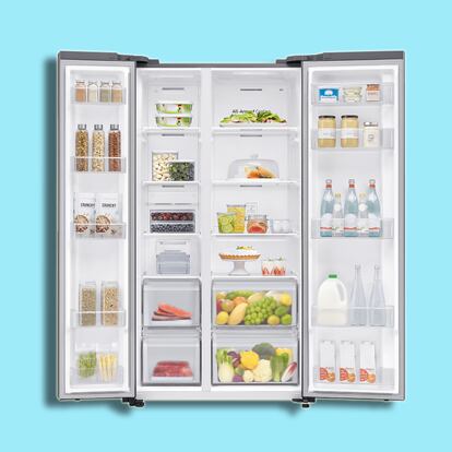 Artículo de EL PAÍS Escaparate que describe las ventajas de uso de frigoríficos Samsung rebajados en el verano de 2024.