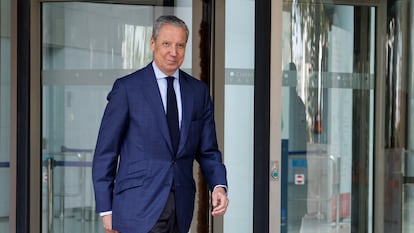 El exministro y expresidente de la Generalitat Valenciana Eduardo Zaplana a su salida de la Ciudad de la Justicia tras la última sesión del juicio del caso Erial.