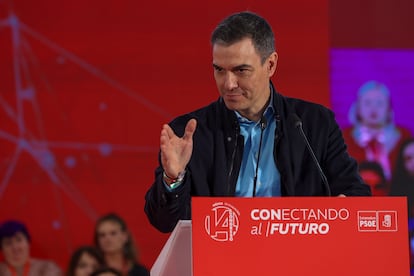 El secretario general del PSOE y presidente del Gobierno, Pedro Sánchez, este sábado en Mérida.