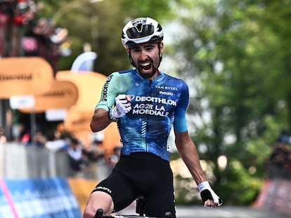Valentin Paret Peintre durante la décima etapa del Giro.