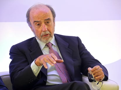 Juan Arena, expresidente de Bankinter, en una mesa redonda, en 2015.