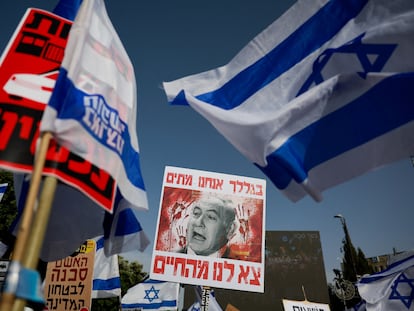 Imagen de Benjamín Netanyahu en una manifestación de protesta contra el primer ministro israelí celebrada en Jerusalén el 20 de mayo.