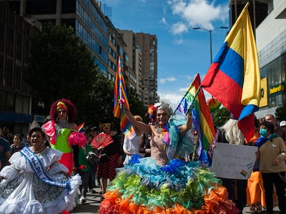 Marcha del orgullo LGBT+ en Bogotá en 2022.