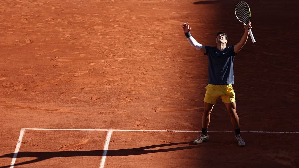 French Open 2024: Carlos Alcaraz downs Jannik Sinner in 5 sets to reach maiden Roland Garros final