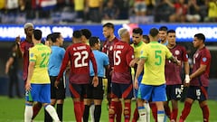 Players shake hands after the Conmebol 2024 Copa America tournament group D football match between Brazil and Costa Rica at SoFi Stadium in Inglewood, California on June 24, 2024. (Photo by Patrick T. Fallon / AFP)