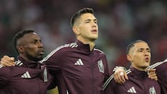 HOUSTON, TEXAS - JUNE 22: Julian Qui�ones, Julio Gonzalez and Uriel Antuna of Mexico line up for the national anthem prior to the CONMEBOL Copa America 2024 Group B match between Mexico and Jamaica at NRG Stadium on June 22, 2024 in Houston, Texas.   Carmen Mandato/Getty Images/AFP (Photo by Carmen Mandato / GETTY IMAGES NORTH AMERICA / Getty Images via AFP)