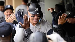 SAN DIEGO, CALIFORNIA - MAY 25: Aaron Judge #99 of the New York Yankees is congratulated in the dugout after hitting a two-run home run against the San Diego Padres during the first inning at Petco Park on May 25, 2024 in San Diego, California.   Orlando Ramirez/Getty Images/AFP (Photo by Orlando Ramirez / GETTY IMAGES NORTH AMERICA / Getty Images via AFP)