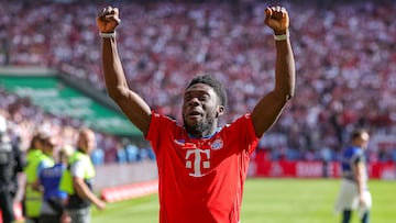 COLOGNE, GERMANY - MAY 27: Alphonso Davies of Bayern Muenchen gestures after the Bundesliga match between 1. FC Köln and FC Bayern München at RheinEnergieStadion on May 27, 2023 in Cologne, Germany. (Photo by Stefan Brauer/DeFodi Images via Getty Images)