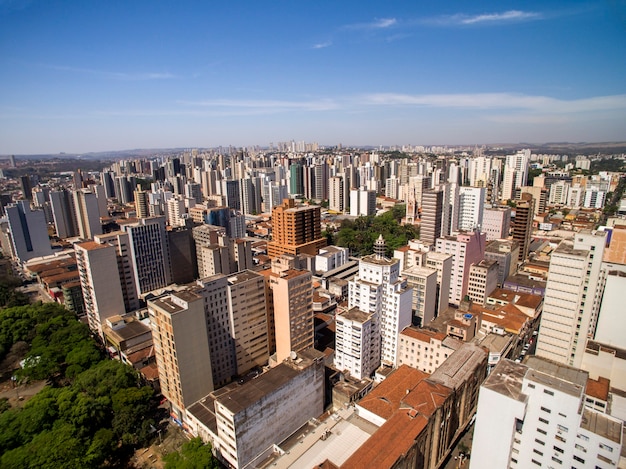 Foto vista aérea da cidade de ribeirão preto em são paulo, brasil