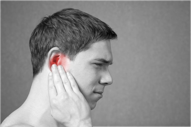 Dolor de oído.Concepto médico