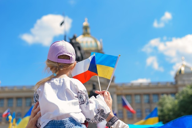 praga republica checa una accion en apoyo a ucrania y agradecimiento a la republica checa por su