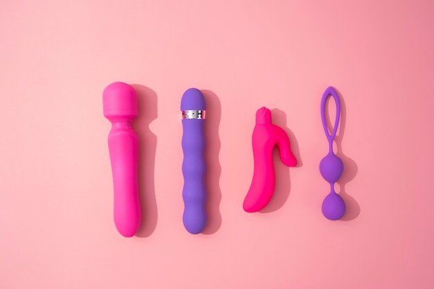 Секс игрушки крупным планом