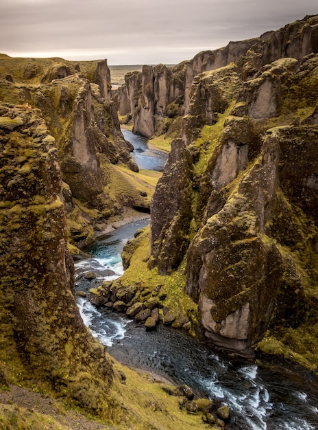 Бесплатное фото Каньон фьярдараргльюфур в исландии