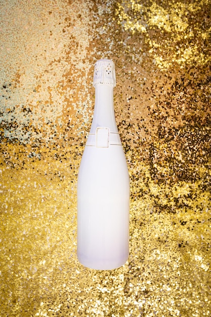 Фото Бутылка шампанского вид сверху