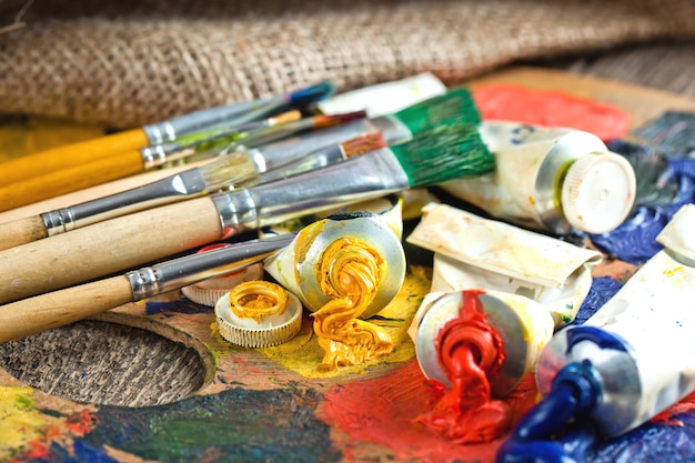 Photo paints and brushes for painting
