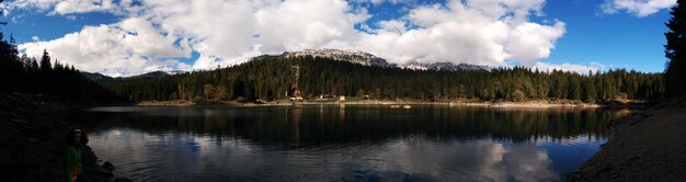 Фото Отражение облаков в озере