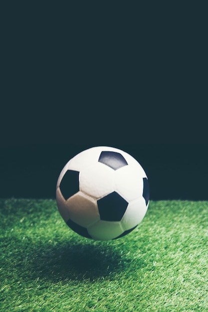 Футбольный мяч, используемый для Чемпионата мира по футболу 2018 года.