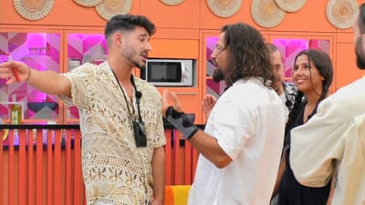 Gritos e insultos! Fábio Caçador perde a paciência com João Oliveira: «Tu és um palhaço!» - Big Brother