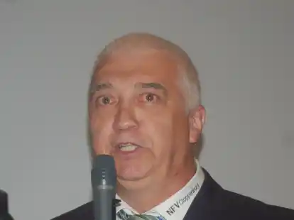 Manfred Südbeck ist Kreisvorsitzender und Spielausschussvorsitzender des NFV Cloppenburg.