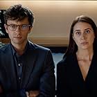Liz Kingsman and Xavier Lacaille in Parlement (2020)