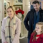 Claire Elizabeth Green, Wes Brown, and Kellie Pickler in Christmas at Graceland (2018)