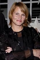 Shawn Colvin at an event for Serendipity (2001)