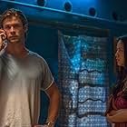 Chris Hemsworth and Tang Wei in Blackhat (2015)