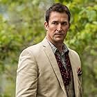 Noah Wyle in The Librarians (2014)