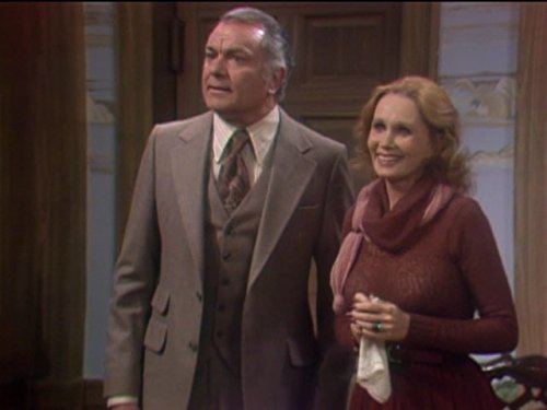 Katherine Helmond and Robert Mandan in Soap (1977)
