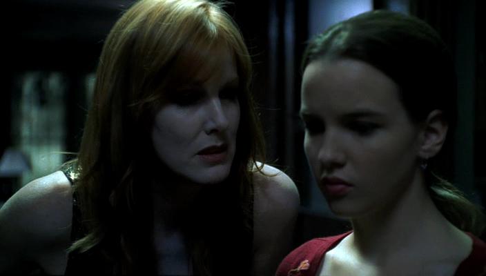 Kay Panabaker and Kathleen York in Ghost Whisperer (2005)