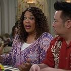 Kym Whitley and Rex Lee in Young & Hungry (2014)