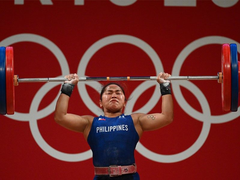 God helped Hidilyn Diaz pull off record-setting golden Olympic lift