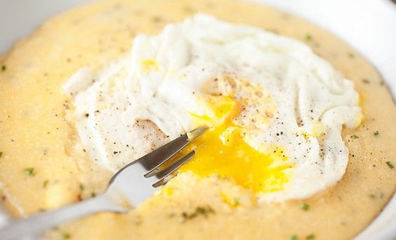 1. Cheddar Garlic Grits with Fried Egg