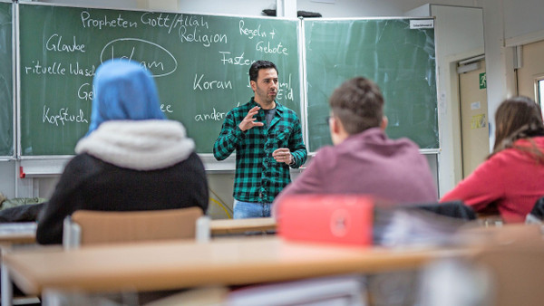Streitthema: Der Islamunterricht wird in Hessen derzeit auf drei unterschiedlichen Wegen erteilt.
