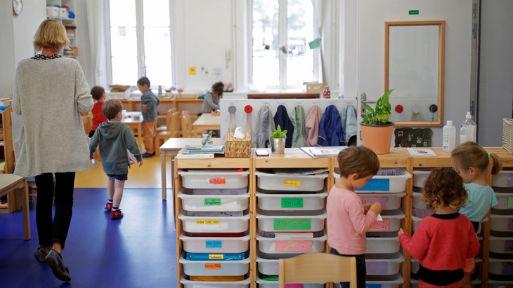 Nicht überall, wo Montessori draufsteht, ist auch Montessori drin - zum Glück: Einblick in eine Montessori-Grundschule in Frankreich.