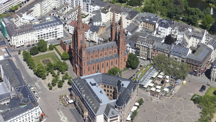 Nur einer von vielen Anziehungspunkten für Besucher: Die Marktkirche in Wiesbaden