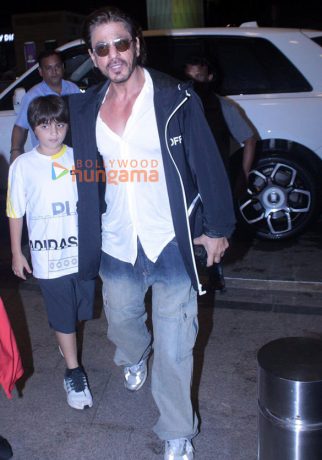 Photos: Shah Rukh Khan, AbRam Khan, Ranveer Singh, Deepika Padukone and others snapped at the airport