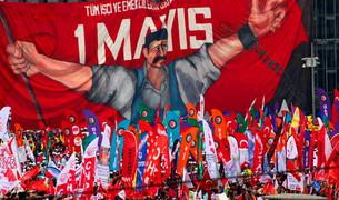 Губернатор Стамбула запретил профсоюзам празднование 1 мая на площади Таксим