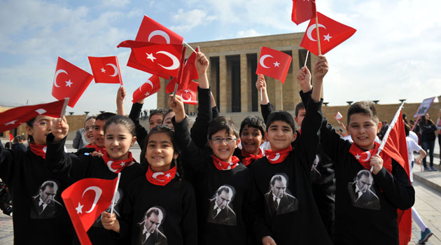 Турция празднует День детей 