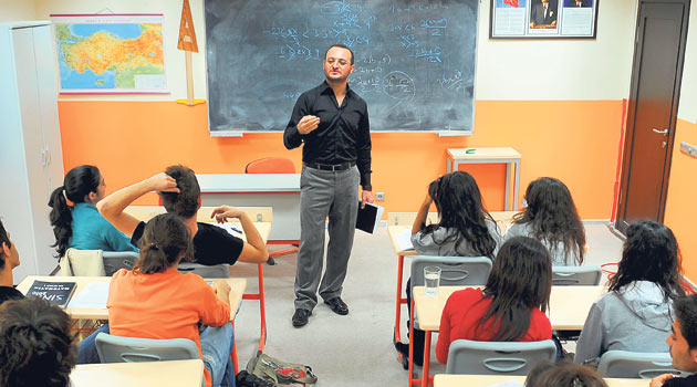 Минобразования Турции планирует увеличить количество учебных дней