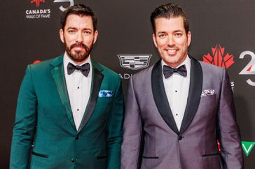 Co-hosts Drew Scott and Jonathan Scott of Property Brothers attend Canada's Walk of Fame's 25th Anniversary Celebration at Metro Toronto Convention Centre on December 02, 2023 in Toronto, Ontario.
