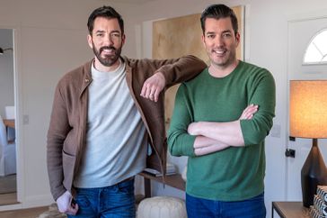 Drew and Jonathan Scott Reveal Backed by the Bros