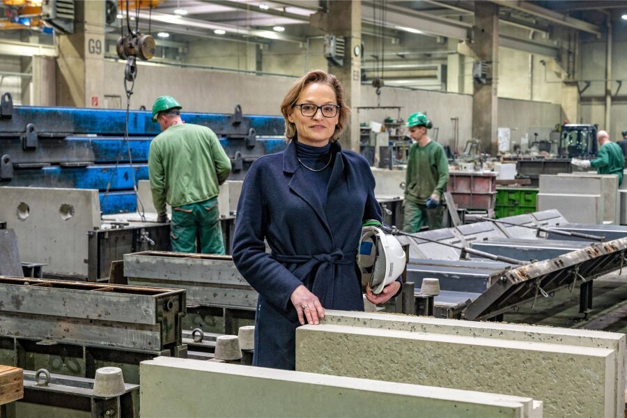 Setzt auf solides und kontinuierliches Wachstum des Geschäfts mit Betonfertigteilen: Annegret Haas, Geschäftsführerin der Railbeton Haas GmbH.