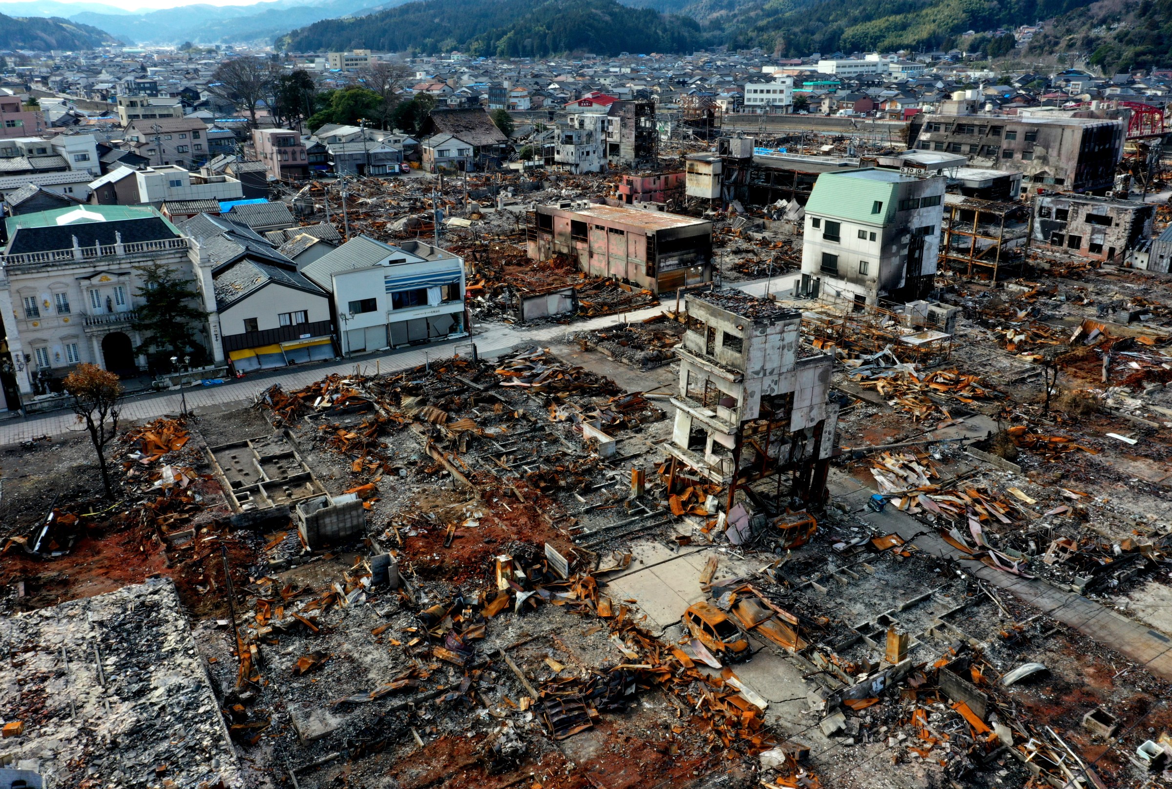 Earthquakes are among our deadliest disasters. Scientists are racing to get ahead of them.