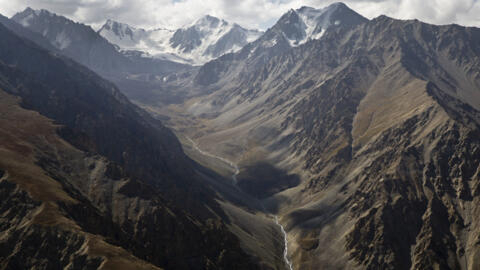 Горный Бадахшан — высокогорный регион Таджикистана на границе с Афганистаном, Кыргызстаном и Китаем.