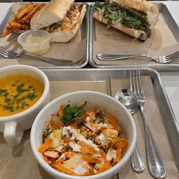 Greenhouse - Vegan bahn green bowl, carrot cumin soup (fab!!), sweet potato fries, reg vegan bahn green and the mushroom sandwich.